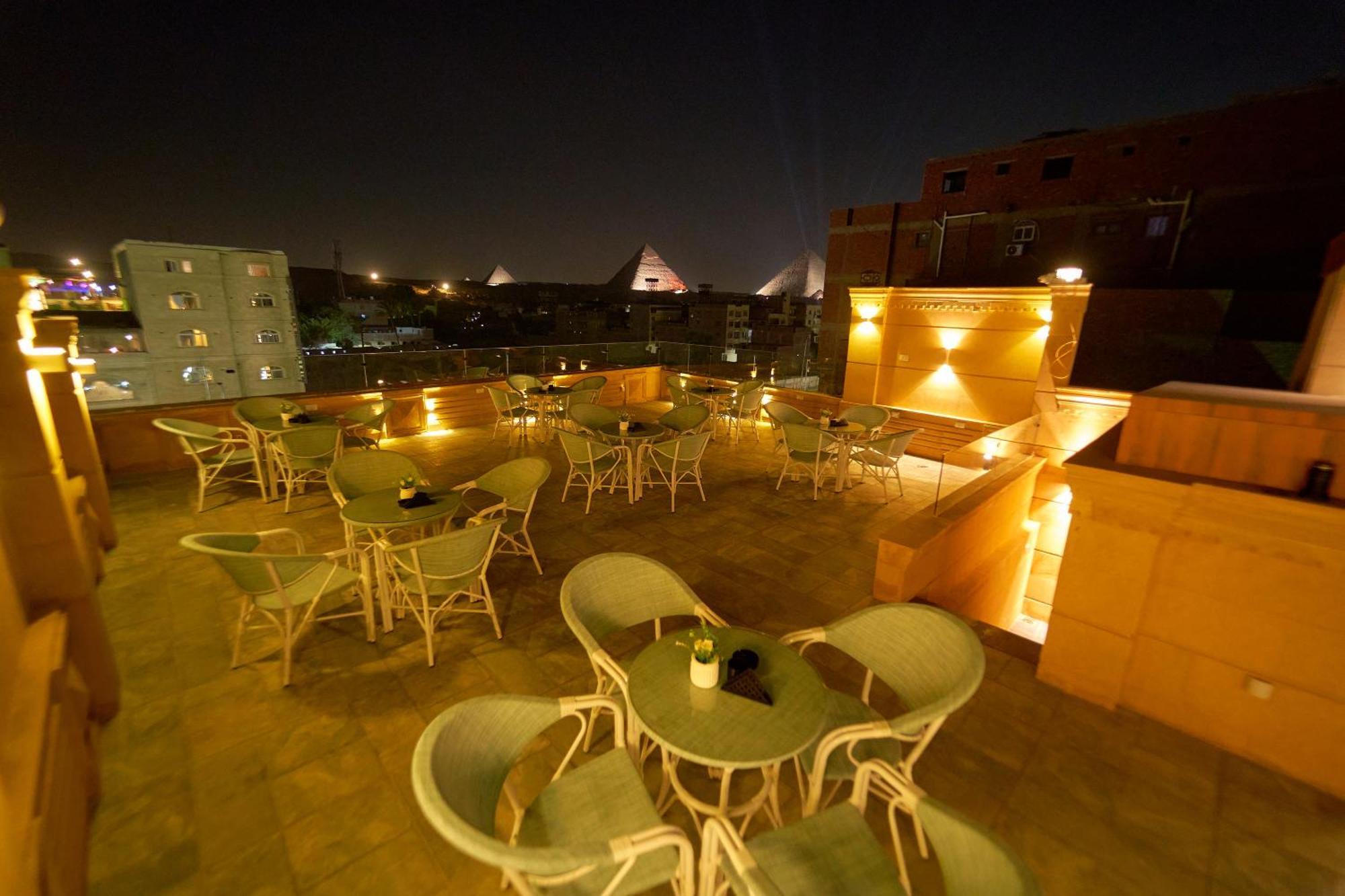 Crown Pyramids View Hotel Giza Экстерьер фото