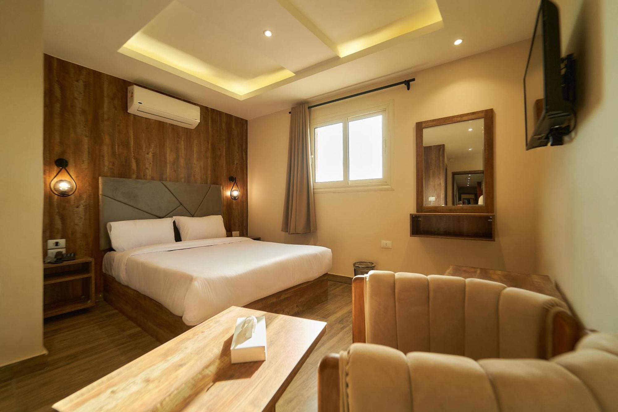 Crown Pyramids View Hotel Giza Экстерьер фото