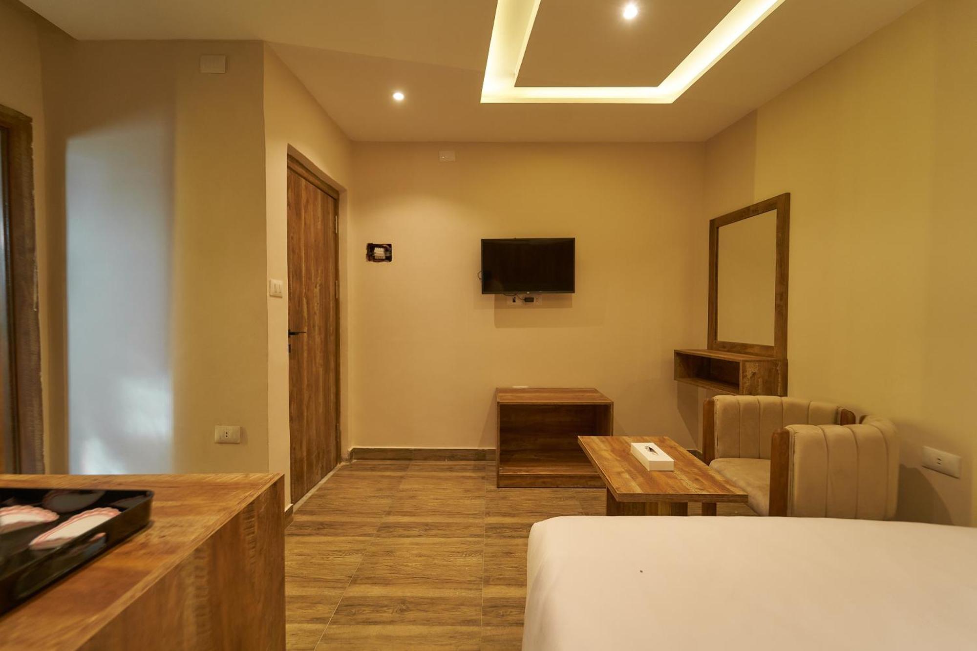 Crown Pyramids View Hotel Giza Экстерьер фото